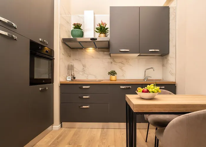 Archimedes Apartahotel 4*